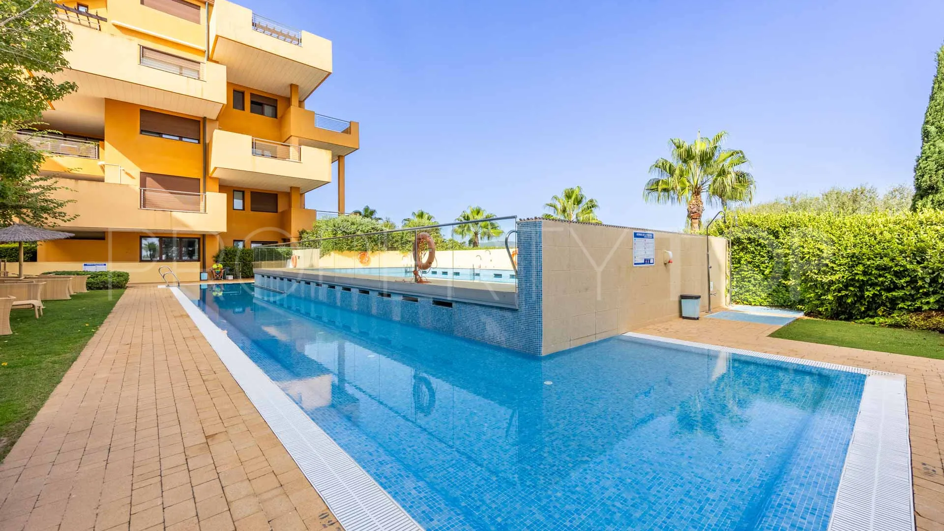 Apartamento de 3 dormitorios en venta en Ribera del Marlin