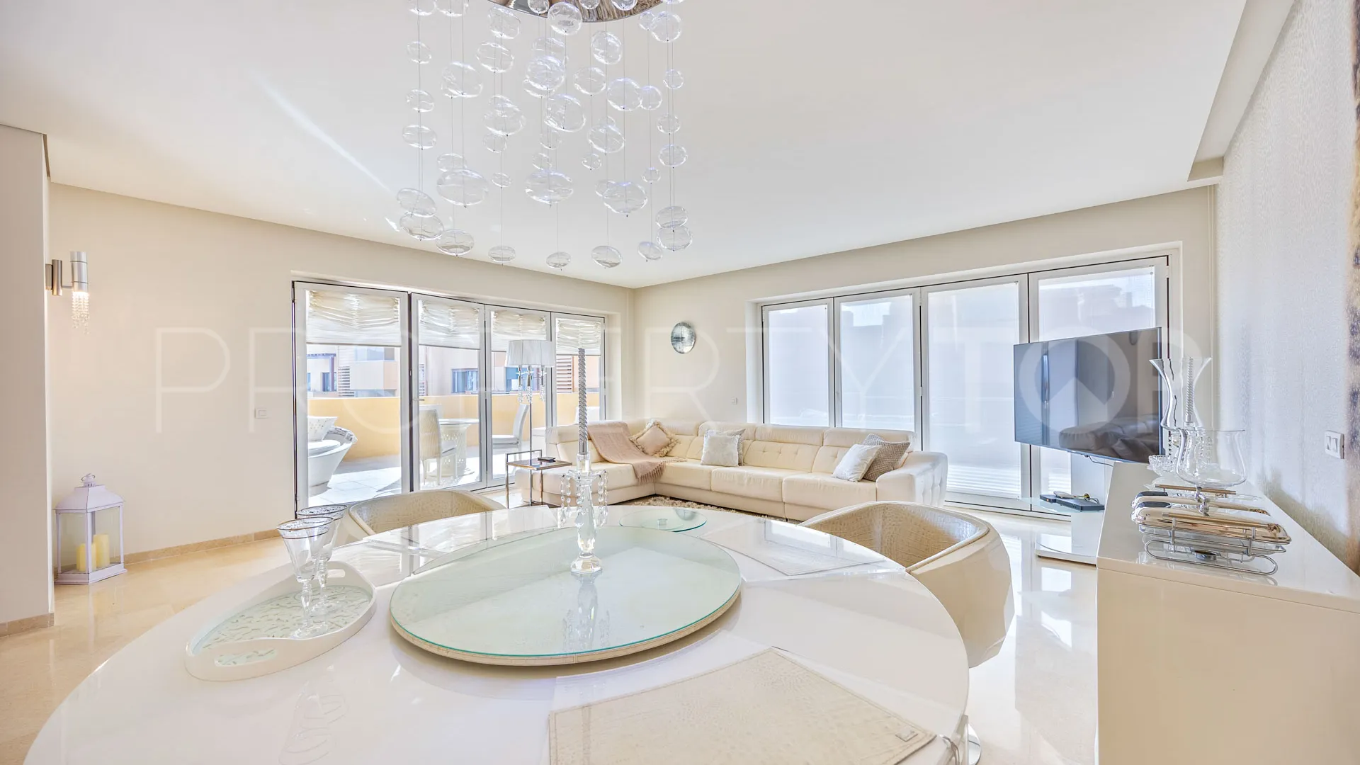 Apartamento de 3 dormitorios en venta en Ribera del Marlin