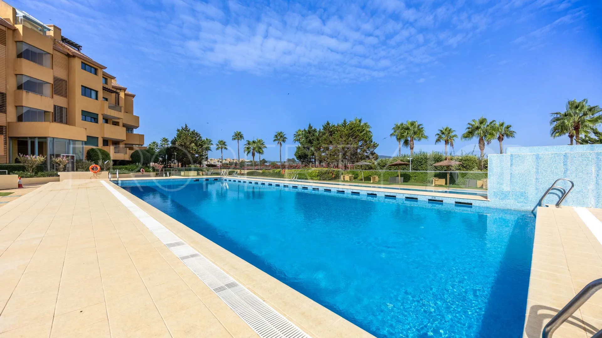 Apartamento de 3 dormitorios en venta en Ribera del Marlin