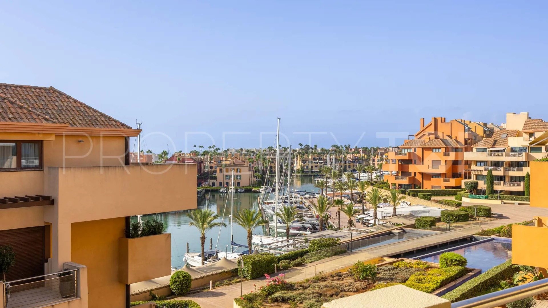 Apartamento de 3 dormitorios en venta en Ribera del Marlin