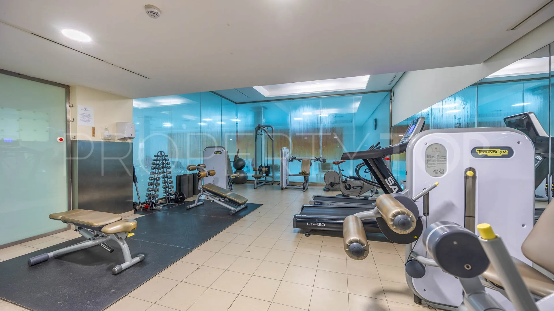 Apartamento de 3 dormitorios en venta en Ribera del Marlin