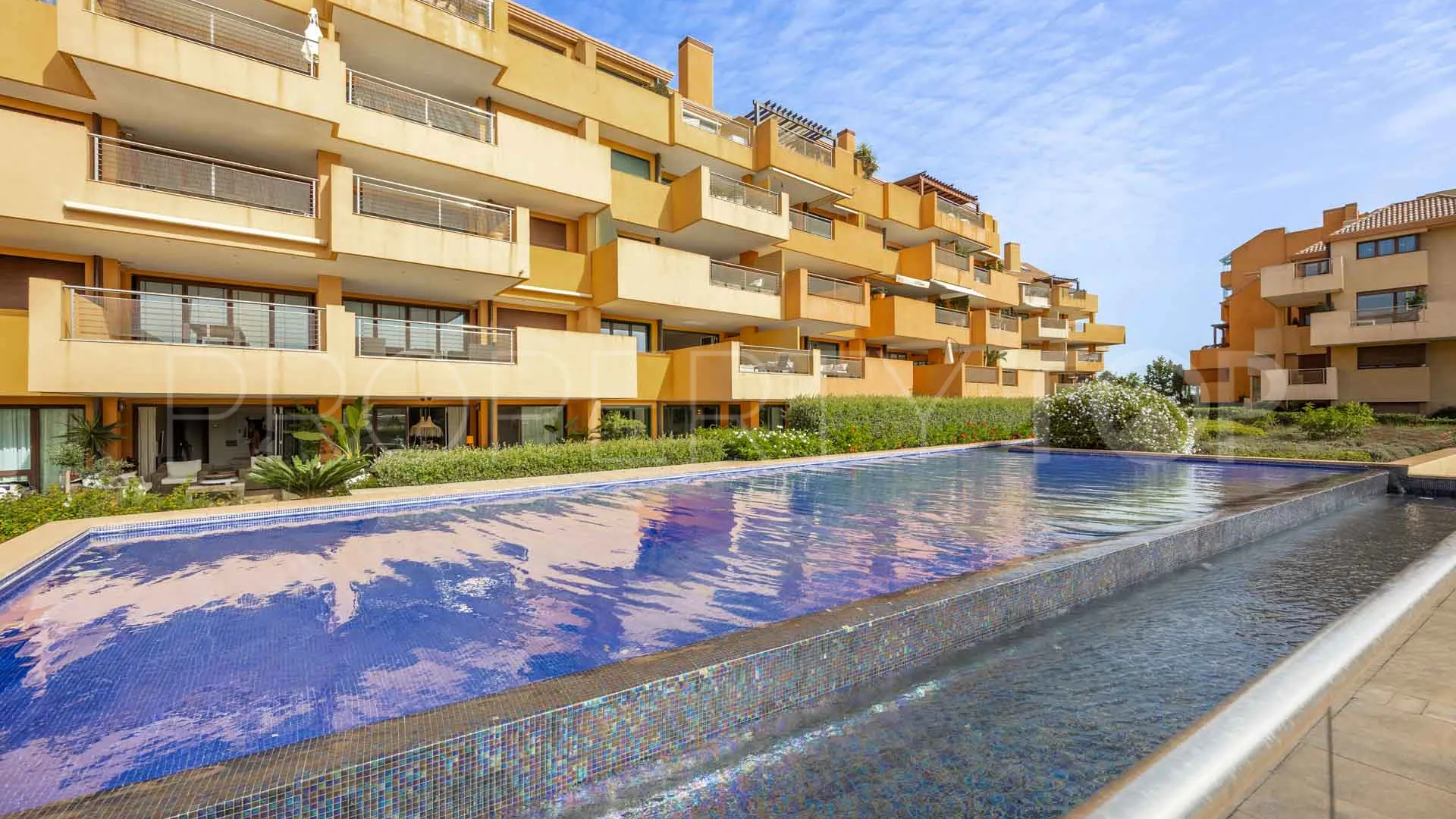 Apartamento de 3 dormitorios en venta en Ribera del Marlin