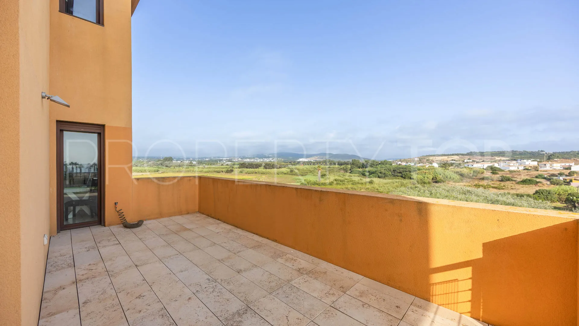 Apartamento de 3 dormitorios en venta en Ribera del Marlin