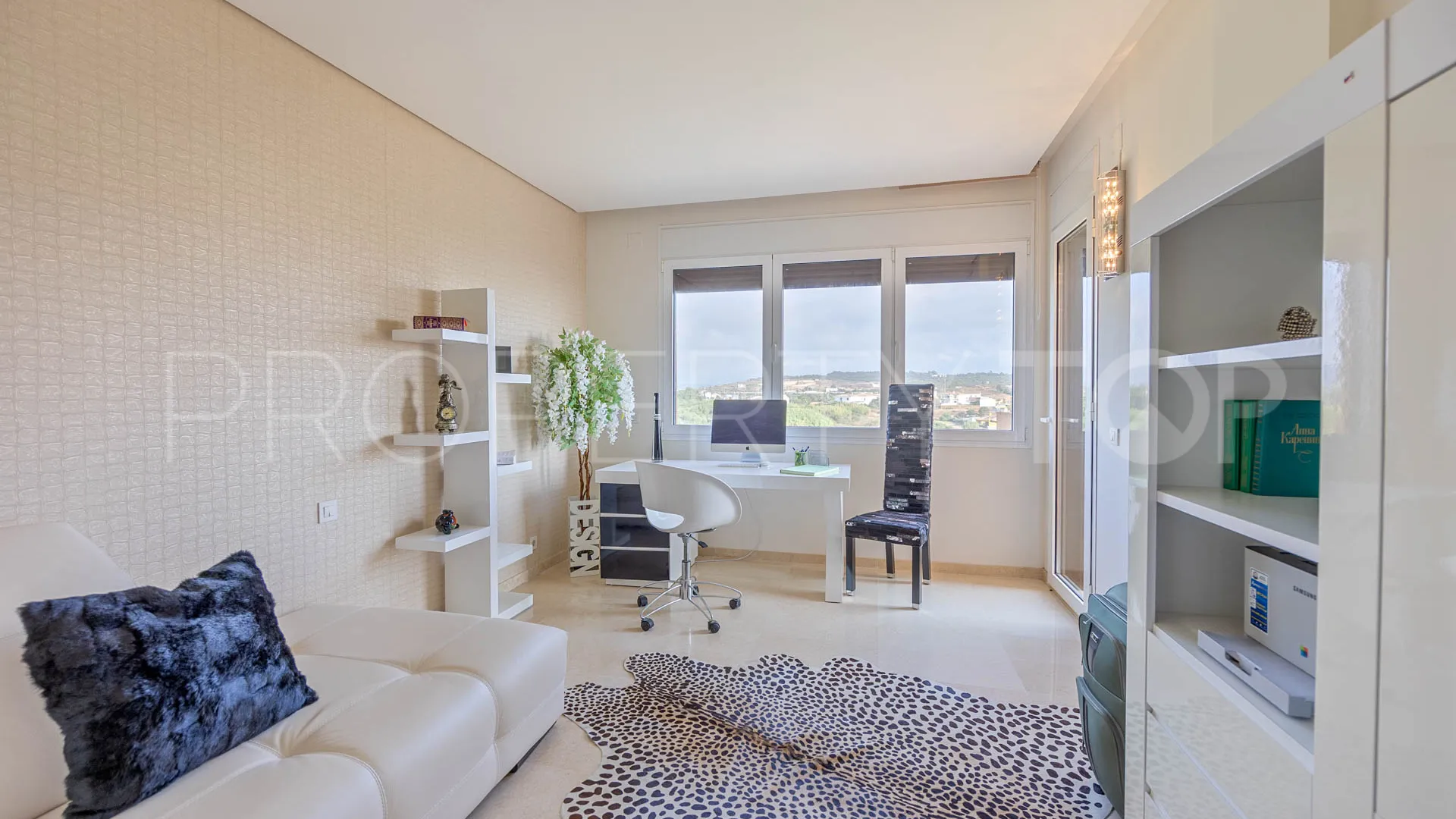 Apartamento de 3 dormitorios en venta en Ribera del Marlin