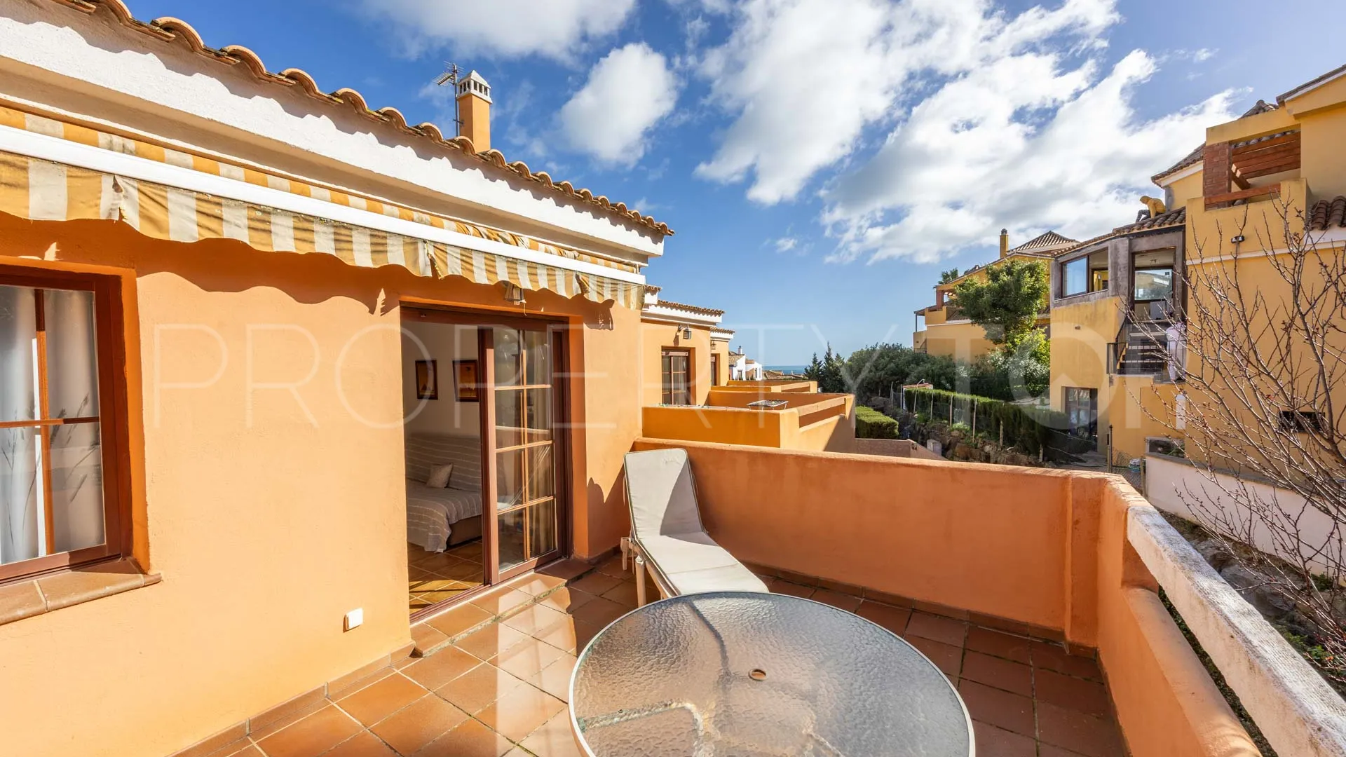 3 bedrooms Alcaidesa Costa town house for sale