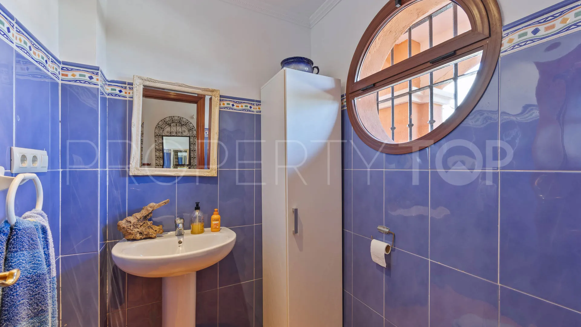 3 bedrooms Alcaidesa Costa town house for sale