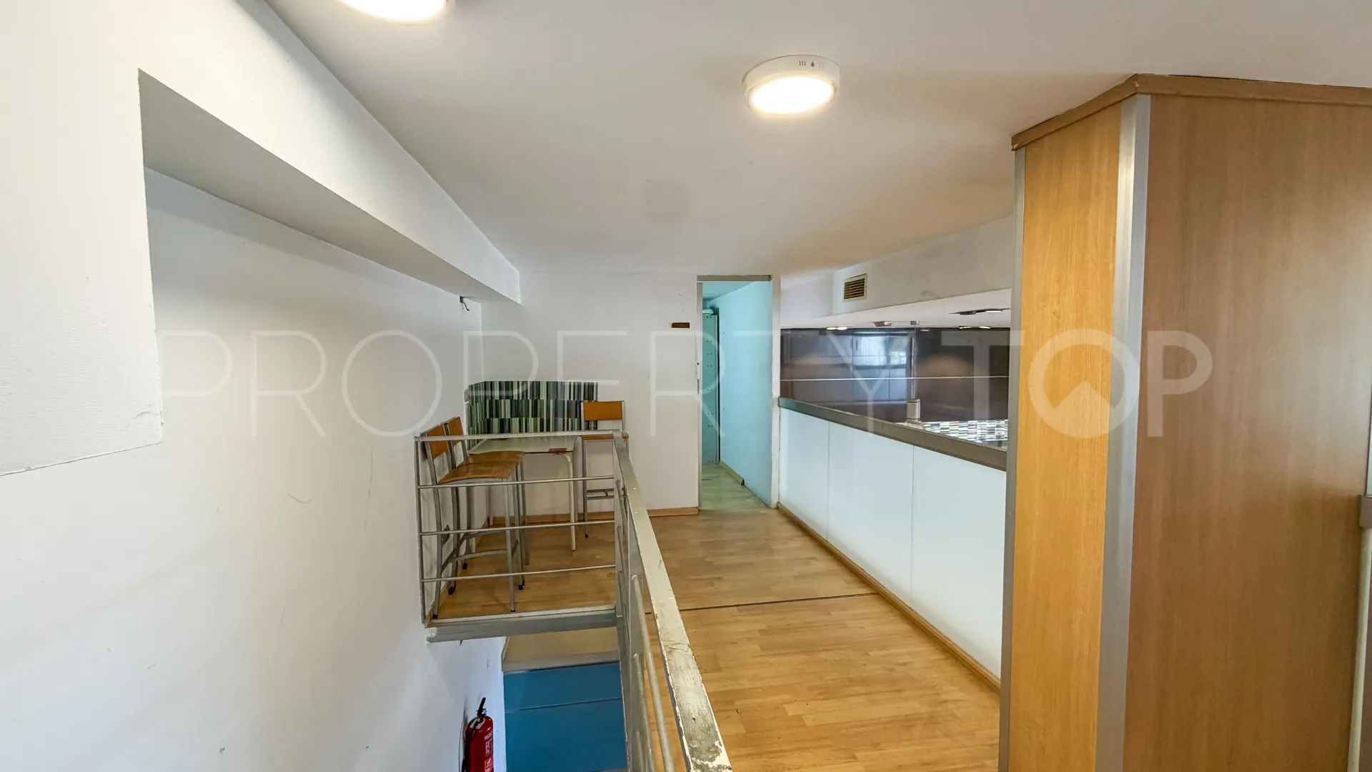 Local comercial en venta en La Granja - La Colina - Los Pastores