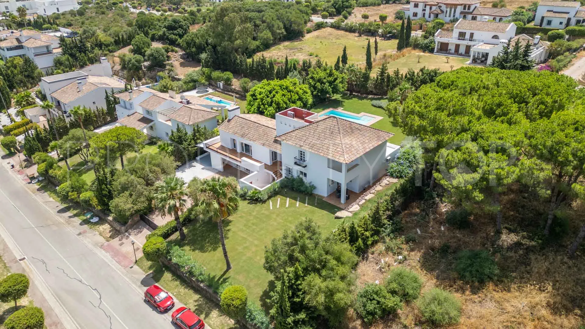 Villa with 5 bedrooms for sale in Zona L