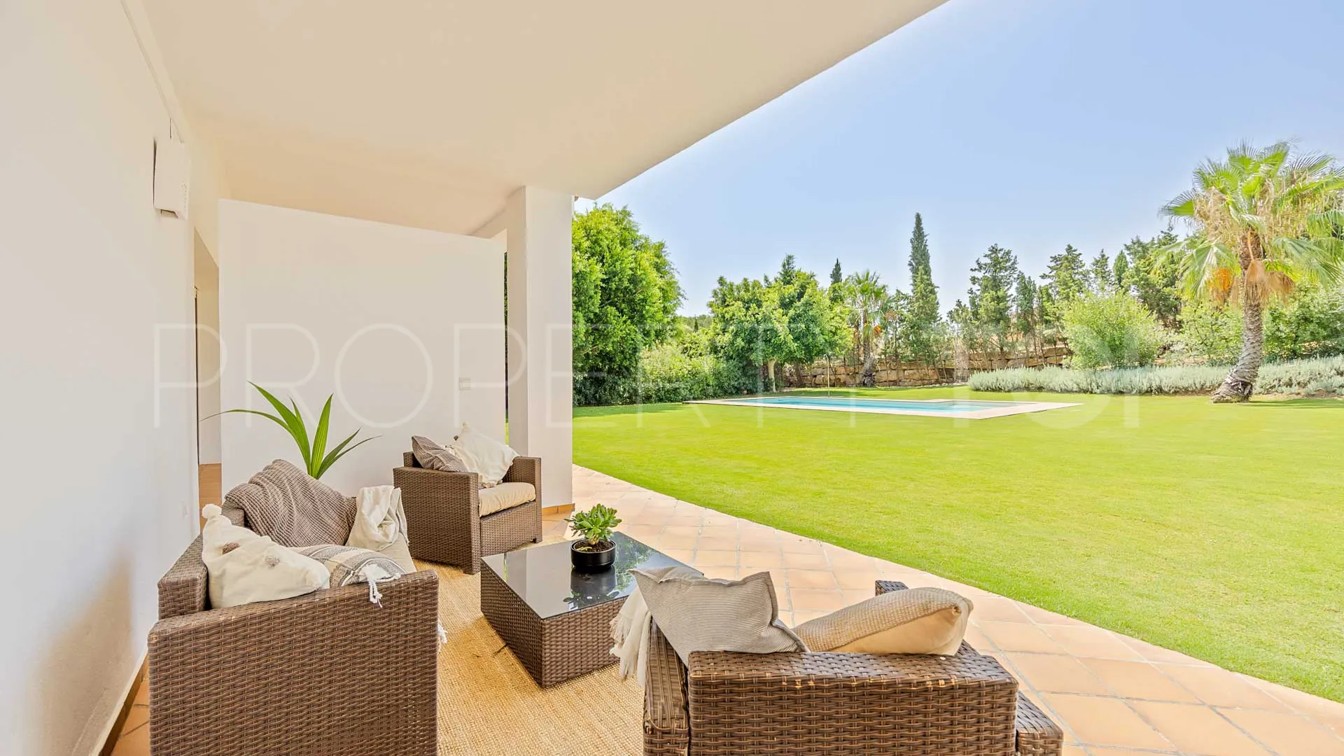 Villa with 5 bedrooms for sale in Zona L