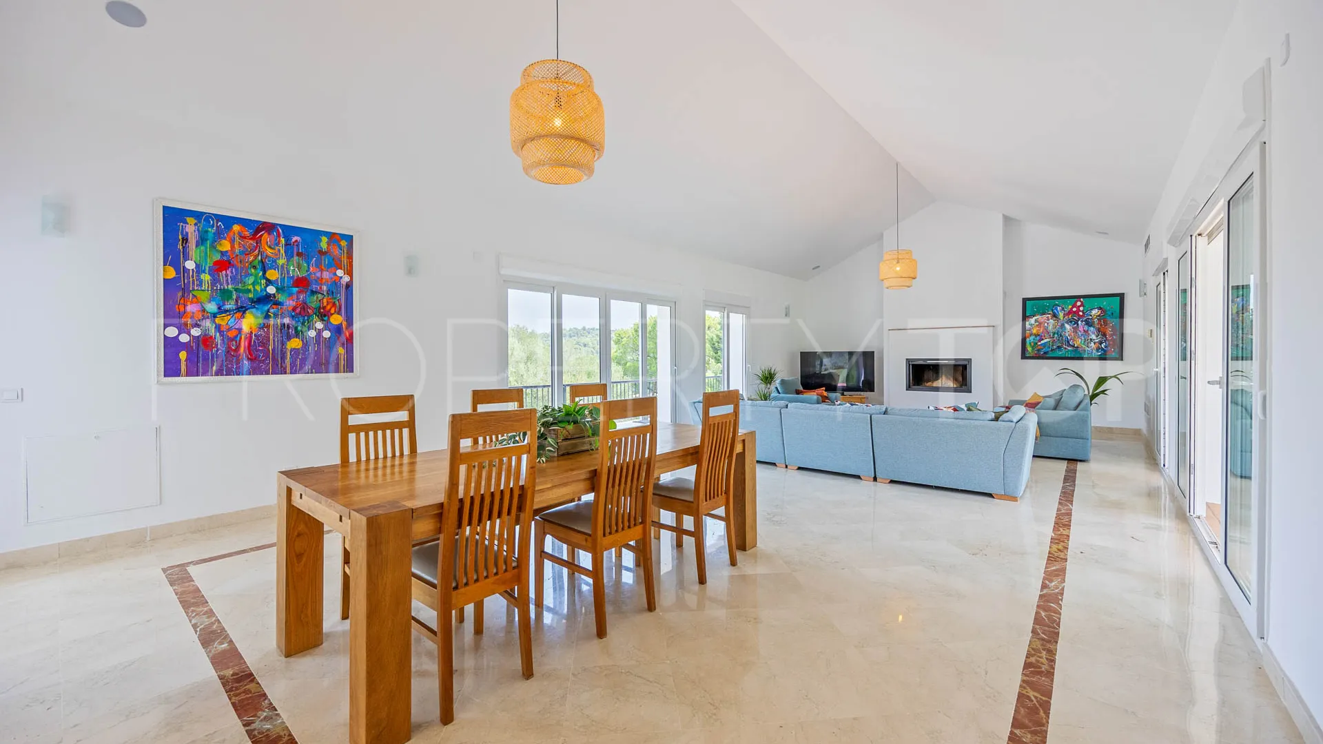Villa with 5 bedrooms for sale in Zona L