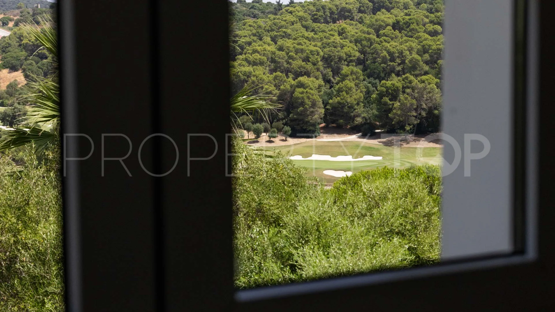 Villa with 5 bedrooms for sale in Zona L