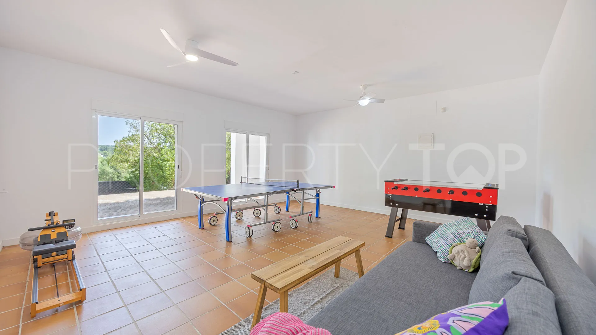 Villa with 5 bedrooms for sale in Zona L