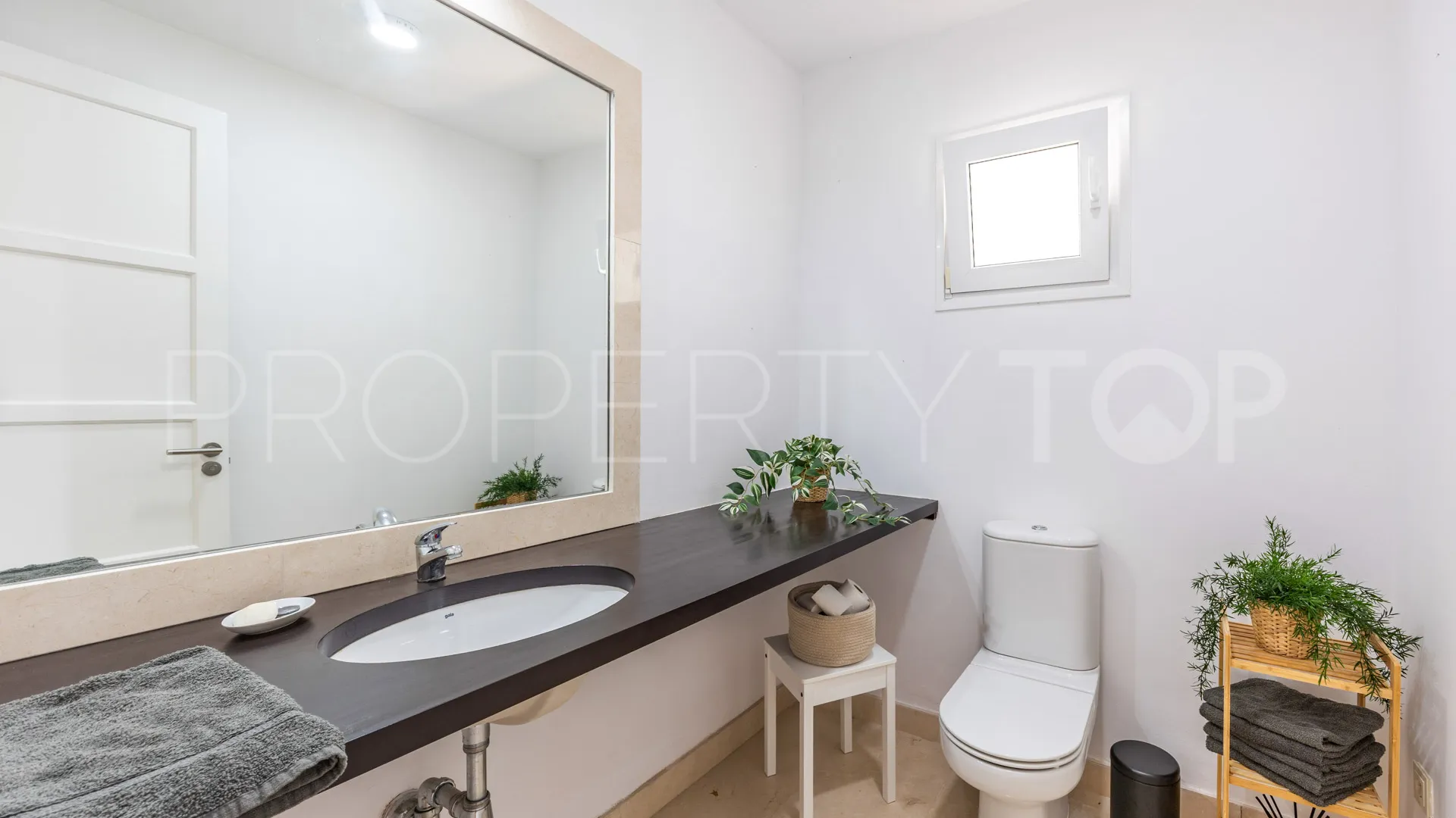 Villa with 5 bedrooms for sale in Zona L