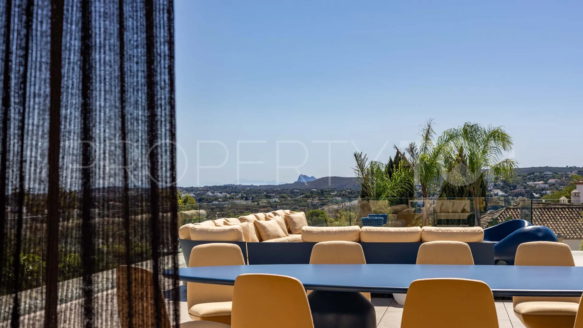 Zona L villa for sale