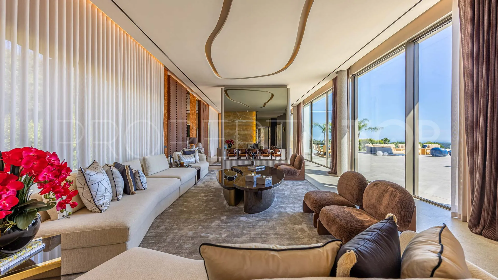 Zona L villa for sale