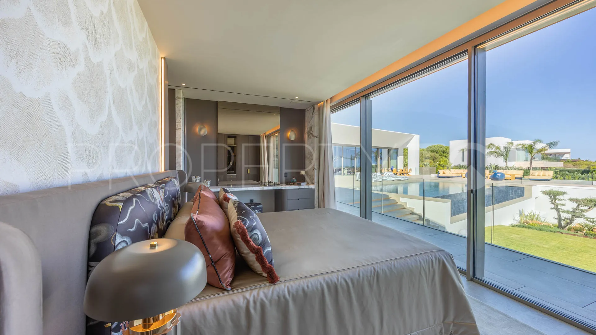 Zona L villa for sale