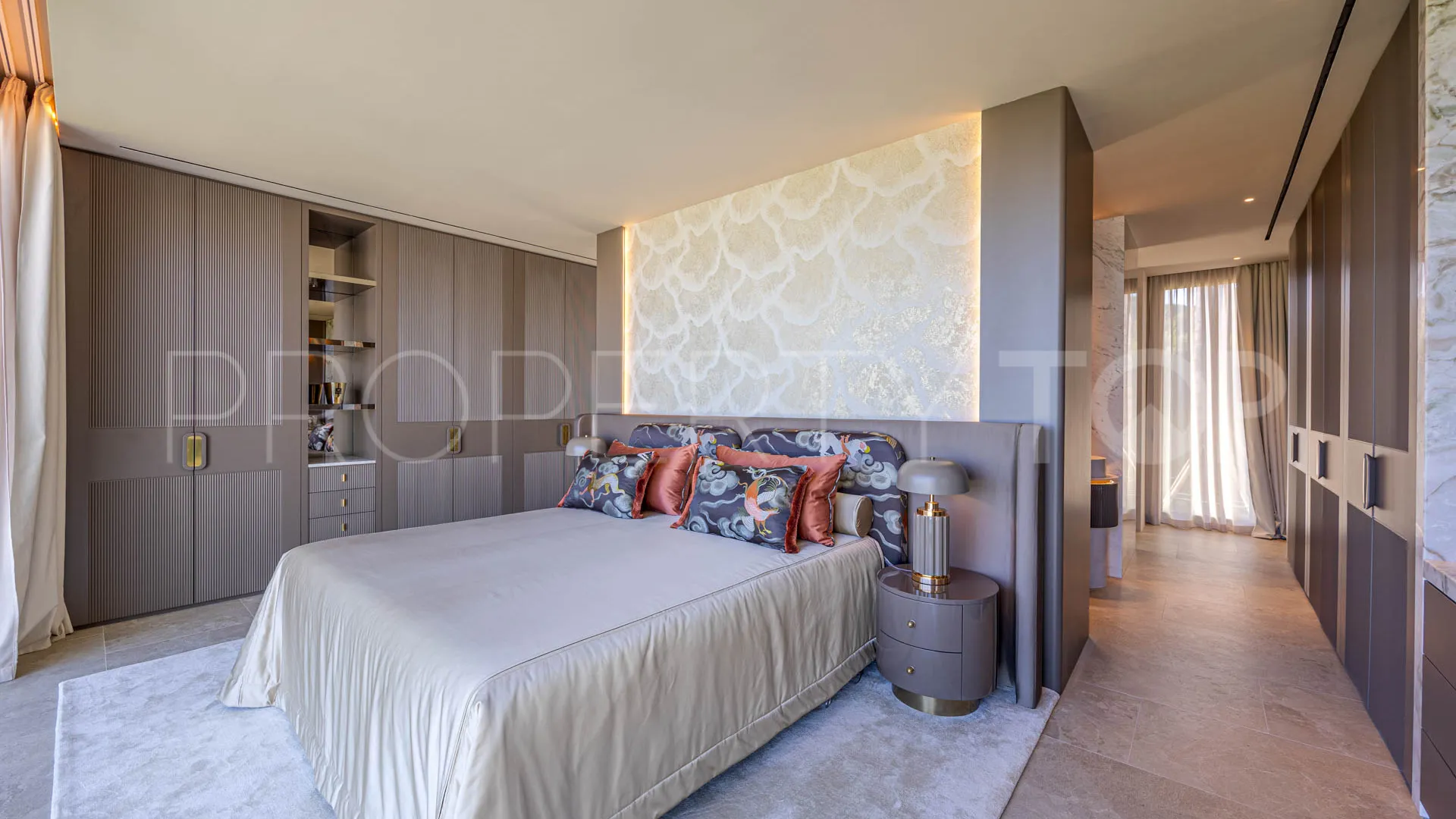 Zona L villa for sale
