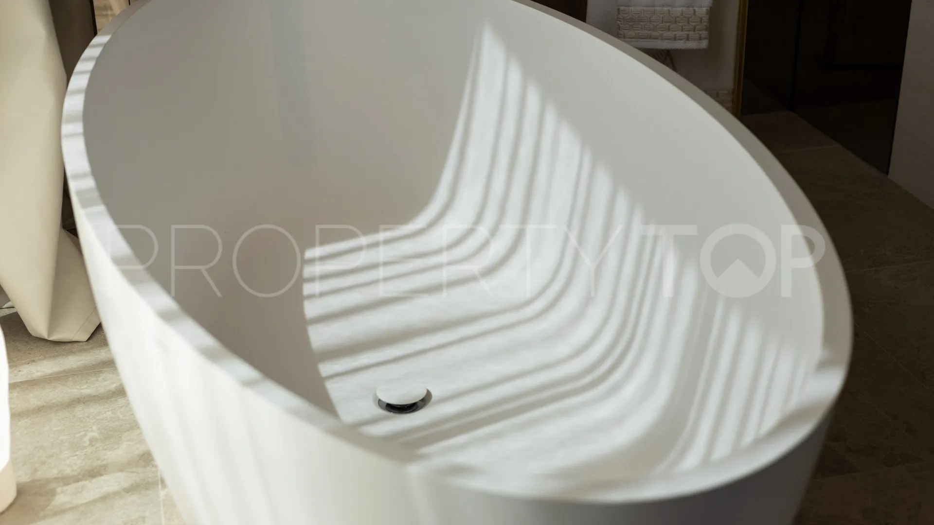Zona L villa for sale