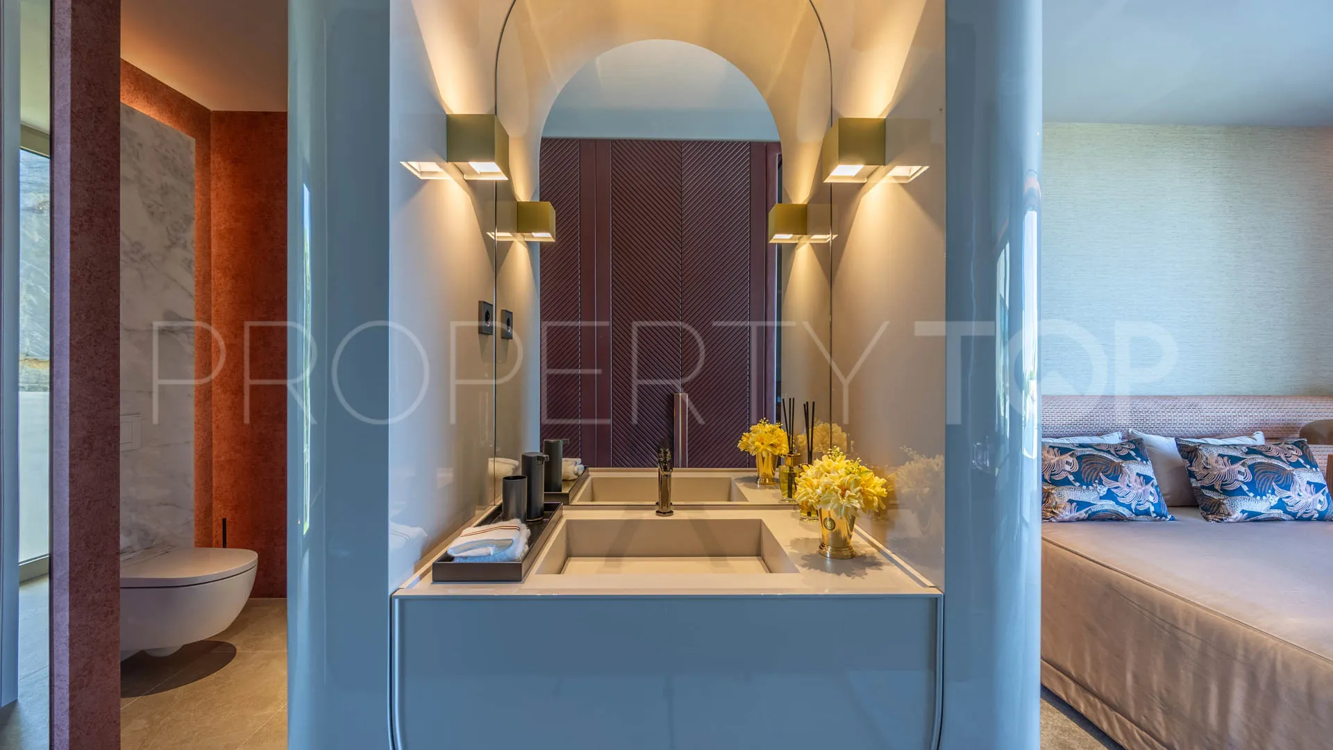 Zona L villa for sale