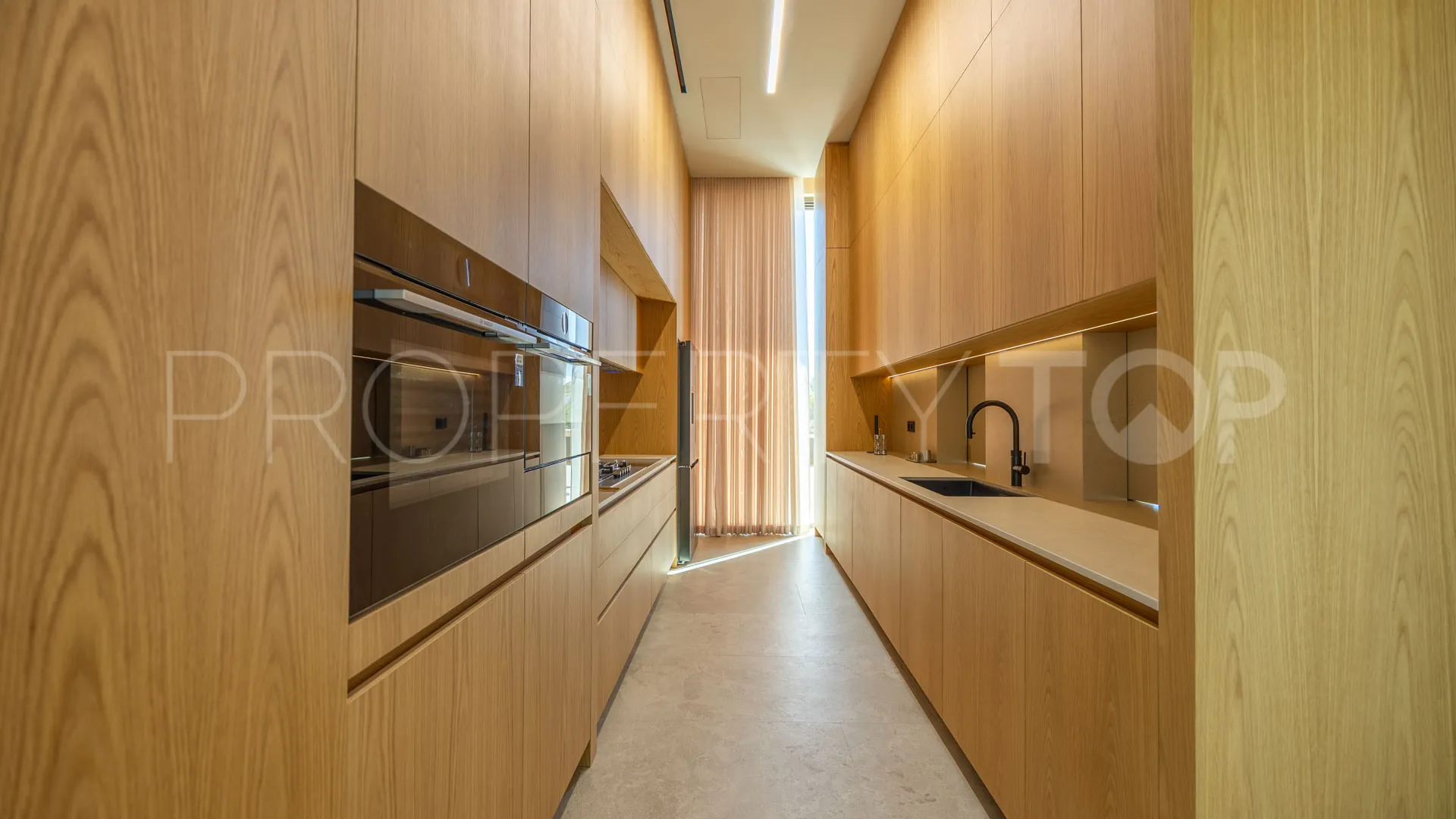 Zona L villa for sale