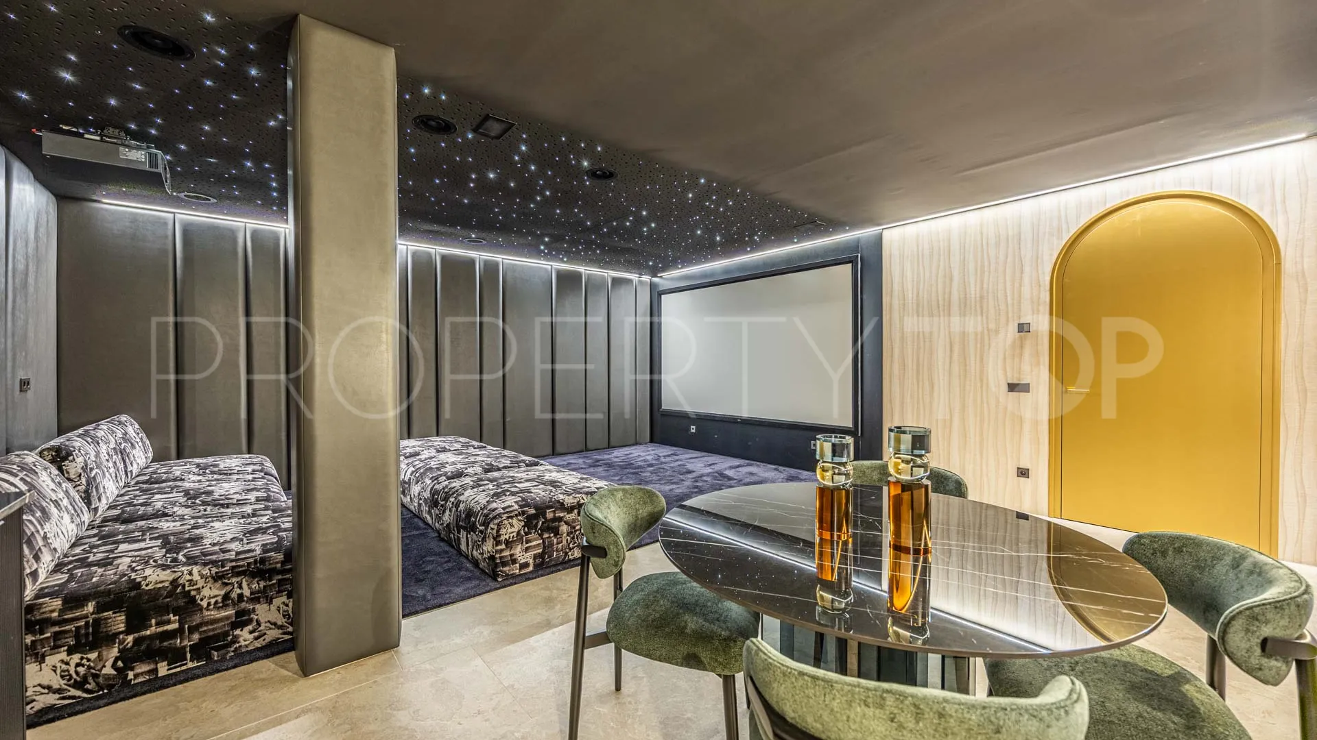 Zona L villa for sale