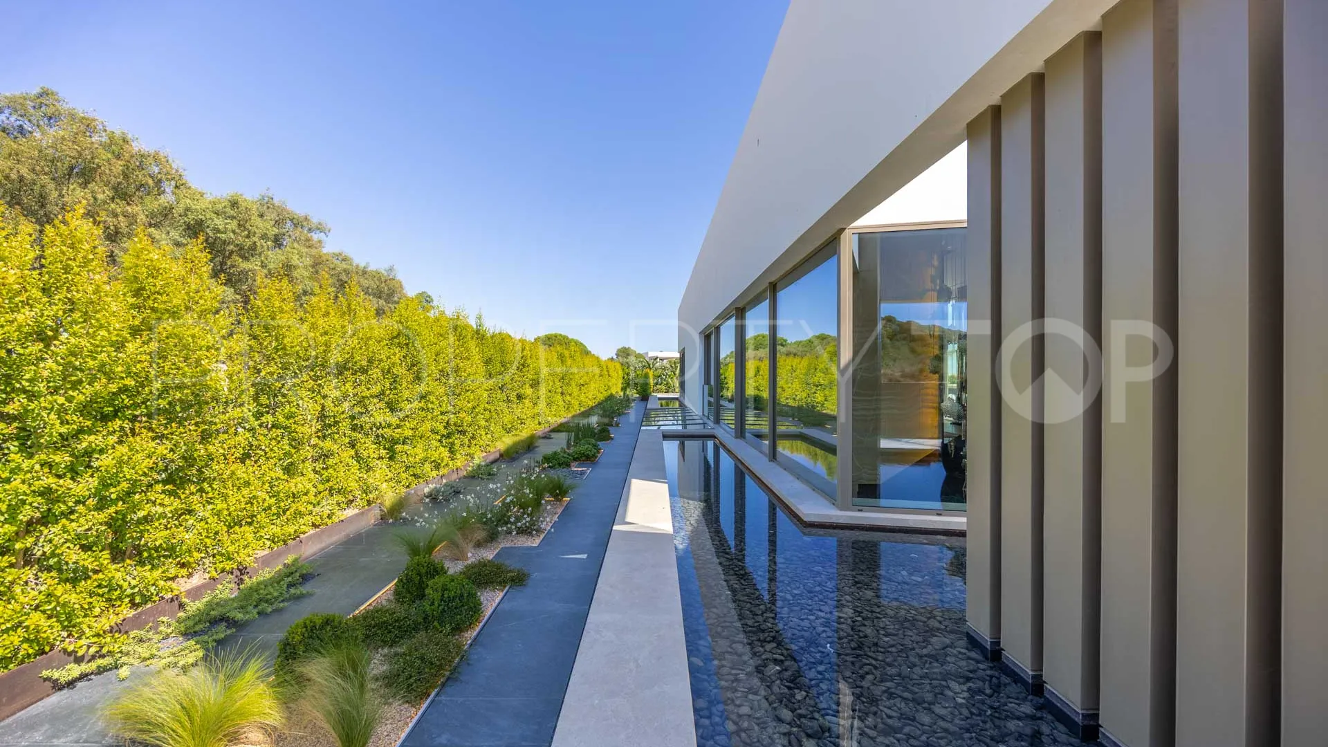 Zona L villa for sale