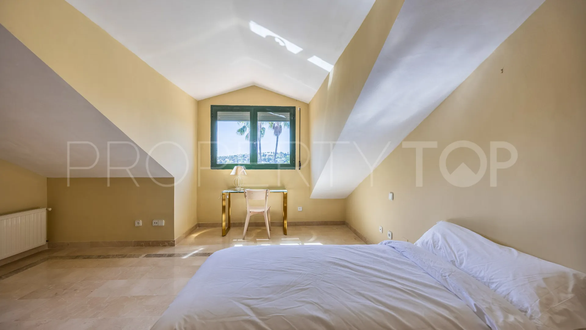 Pareado en venta en Sotogolf de 5 dormitorios