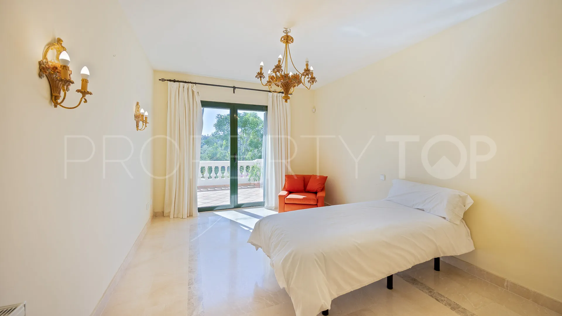 Pareado en venta en Sotogolf de 5 dormitorios
