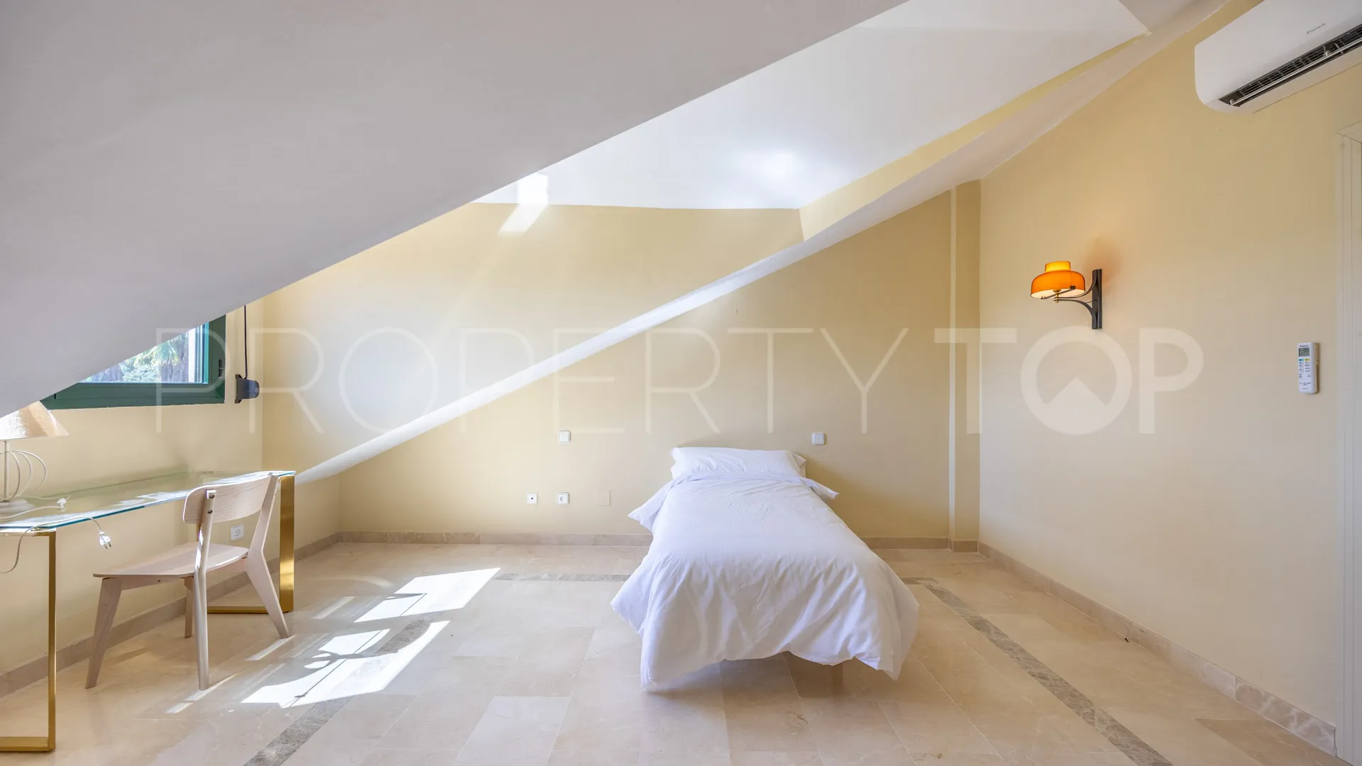 Pareado en venta en Sotogolf de 5 dormitorios