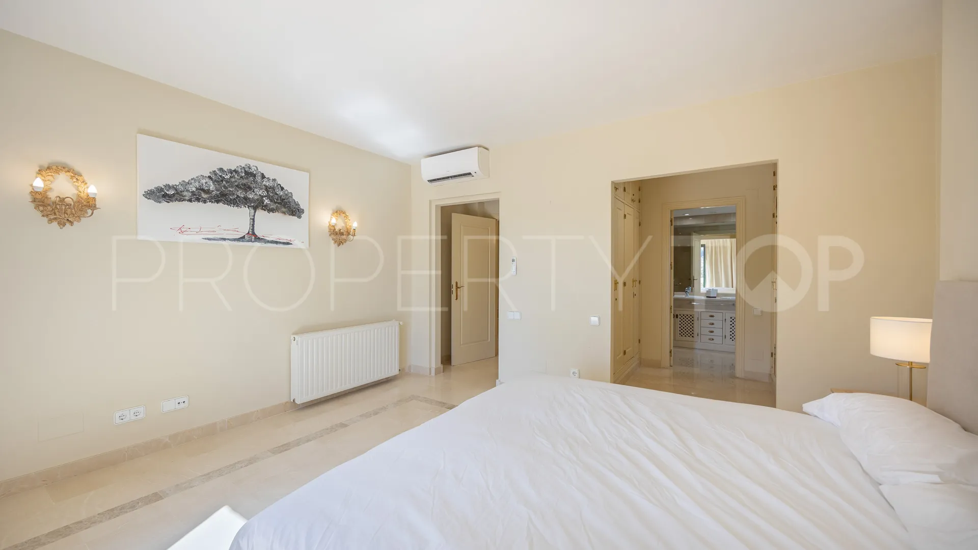 Pareado en venta en Sotogolf de 5 dormitorios