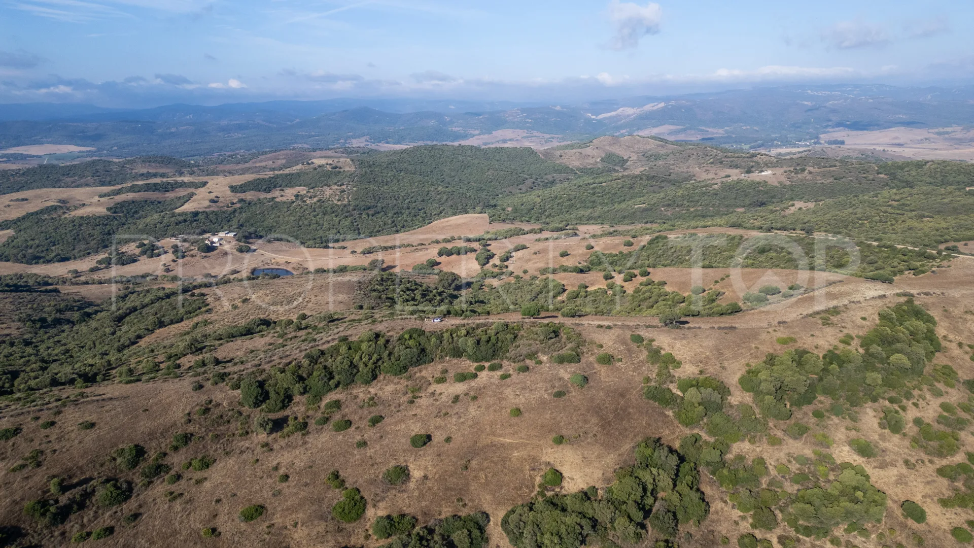 San Martin del Tesorillo, finca a la venta de 4 dormitorios