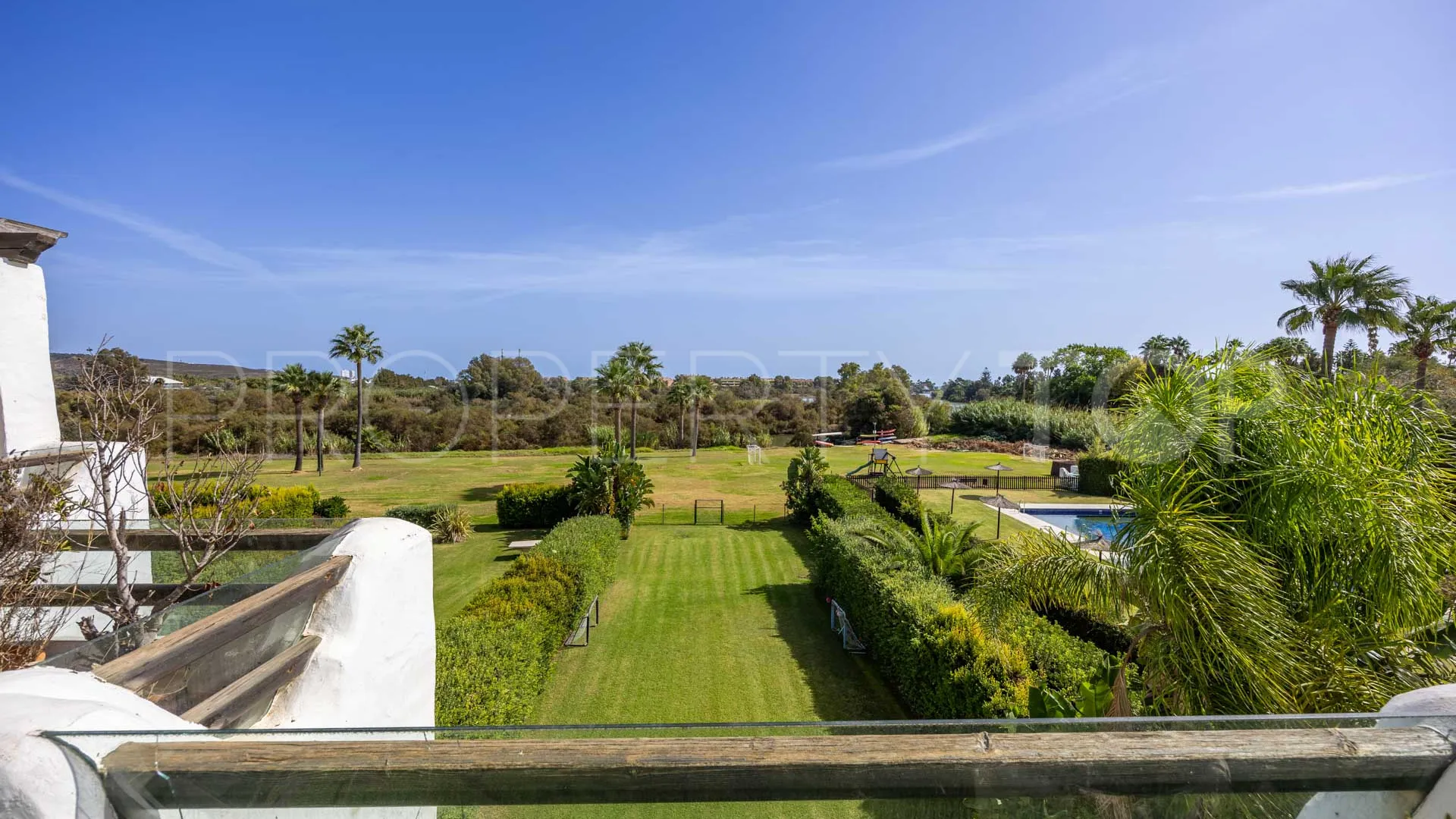 Se vende apartamento de 3 dormitorios en El Polo de Sotogrande