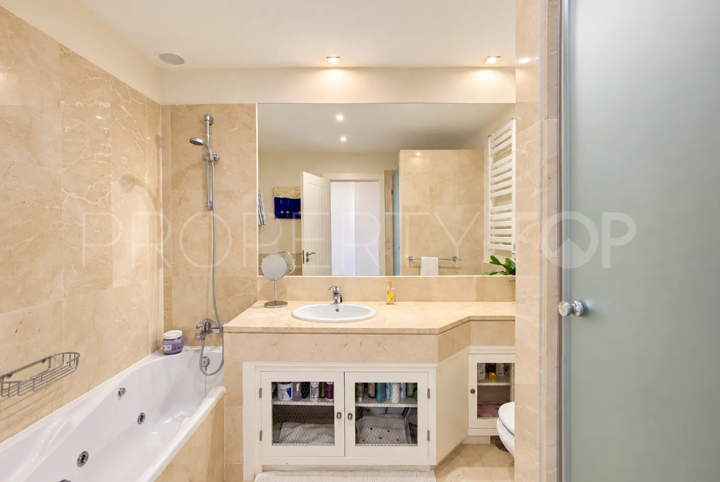 Bahia de las Rocas, apartamento en venta de 2 dormitorios