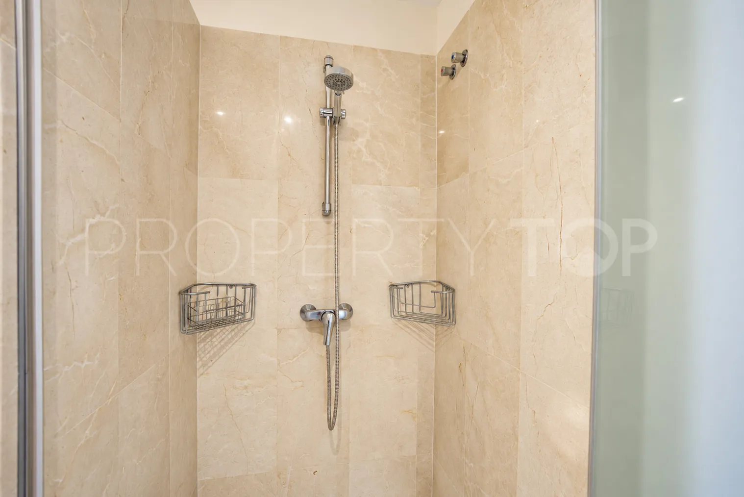 Bahia de las Rocas, apartamento en venta de 2 dormitorios