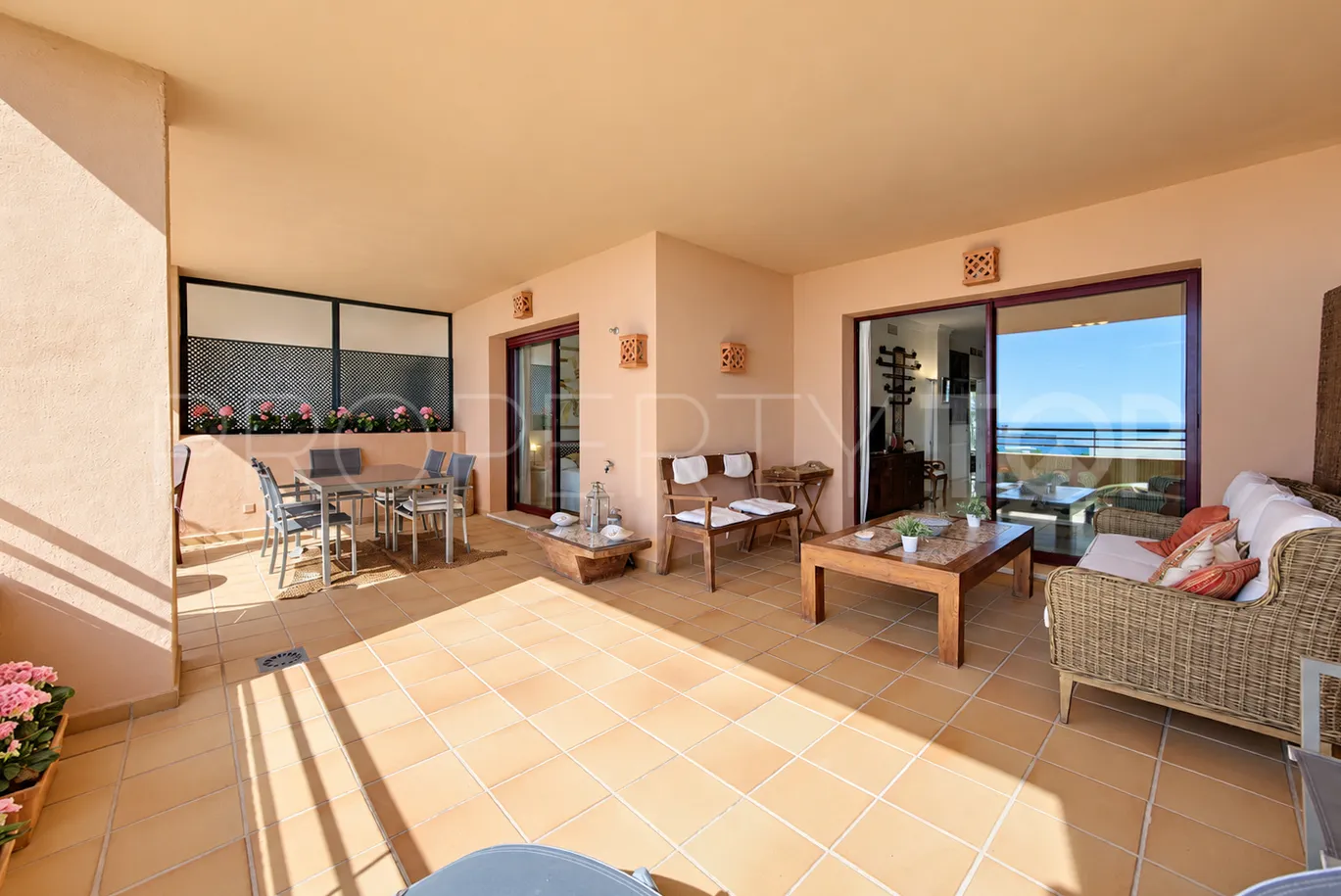 Bahia de las Rocas, apartamento en venta de 2 dormitorios