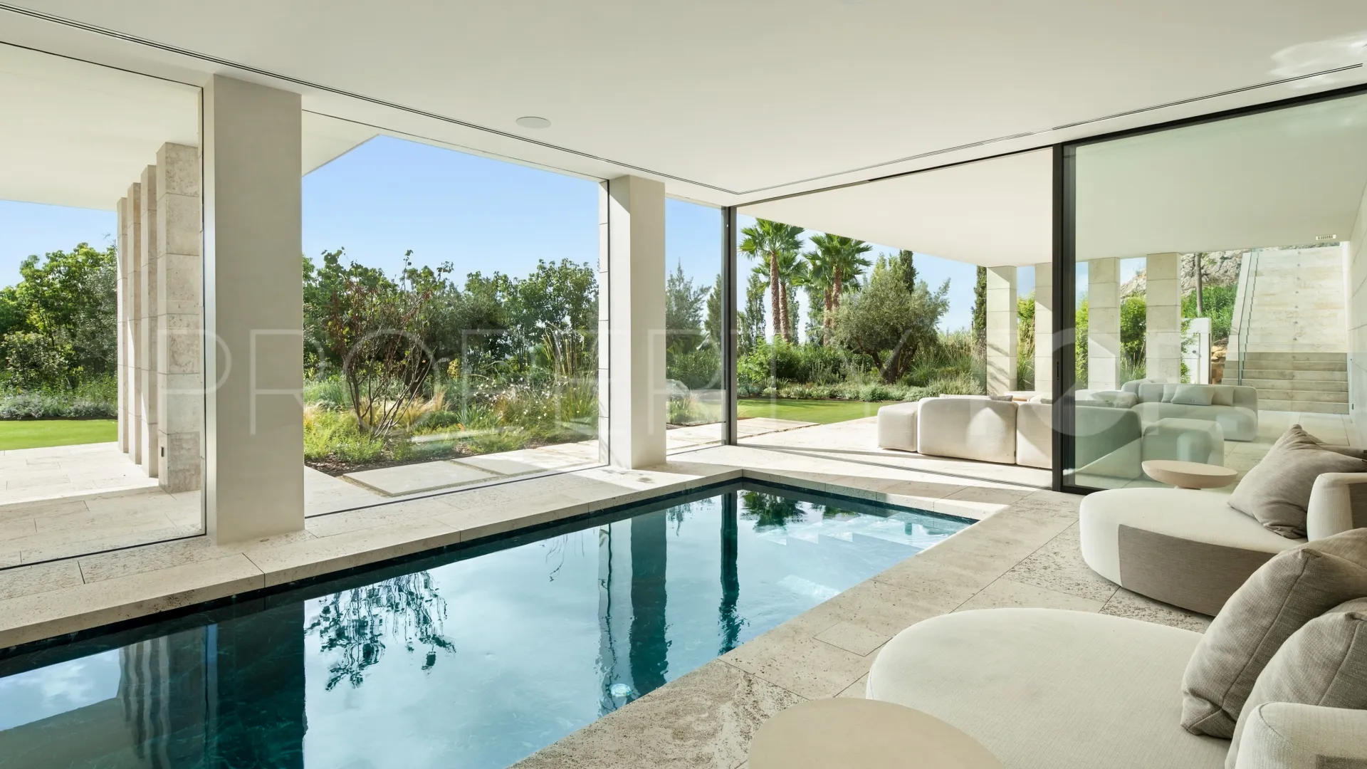 For sale villa in Zona M