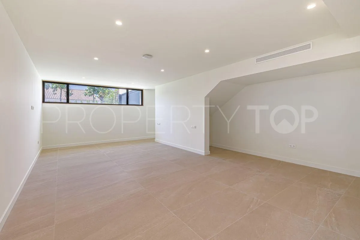 Villa en venta en Zona F