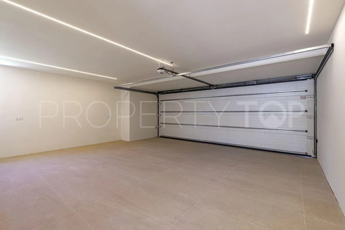 Villa en venta en Zona F
