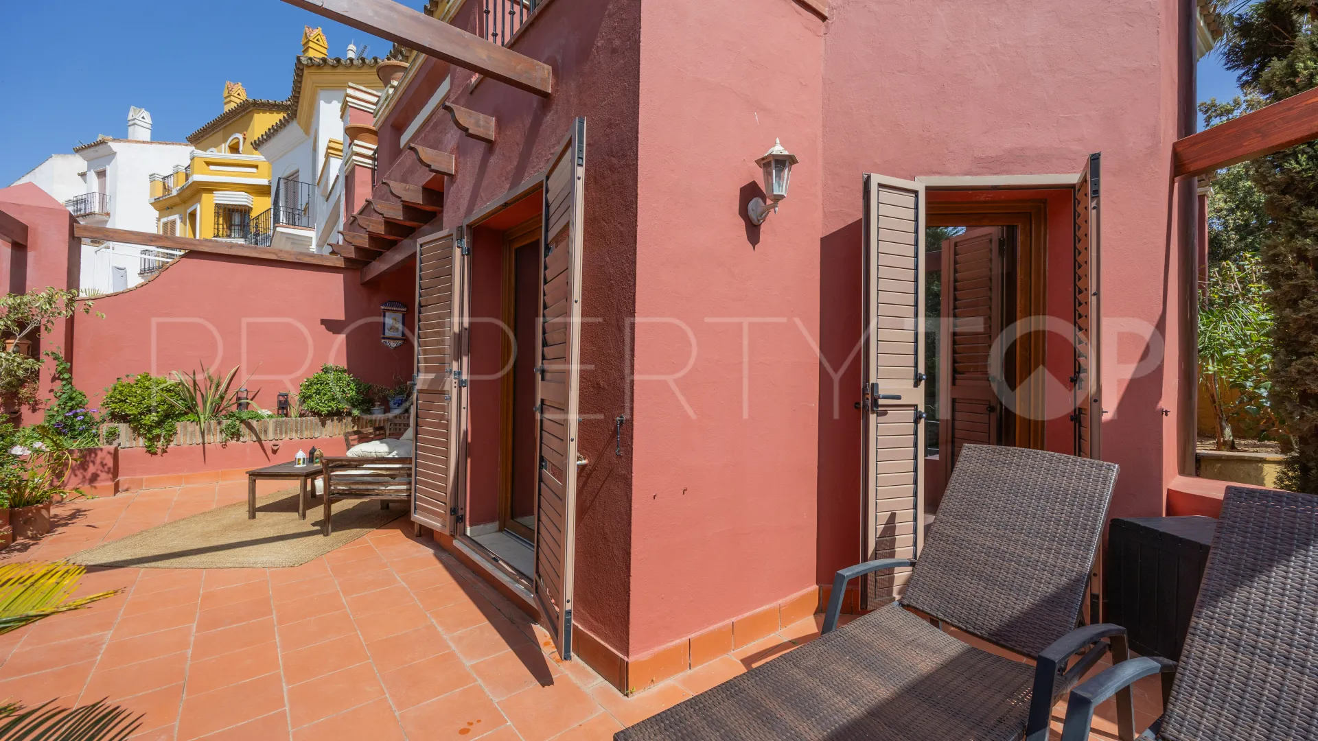 Semi detached house with 3 bedrooms for sale in Alcaidesa Costa