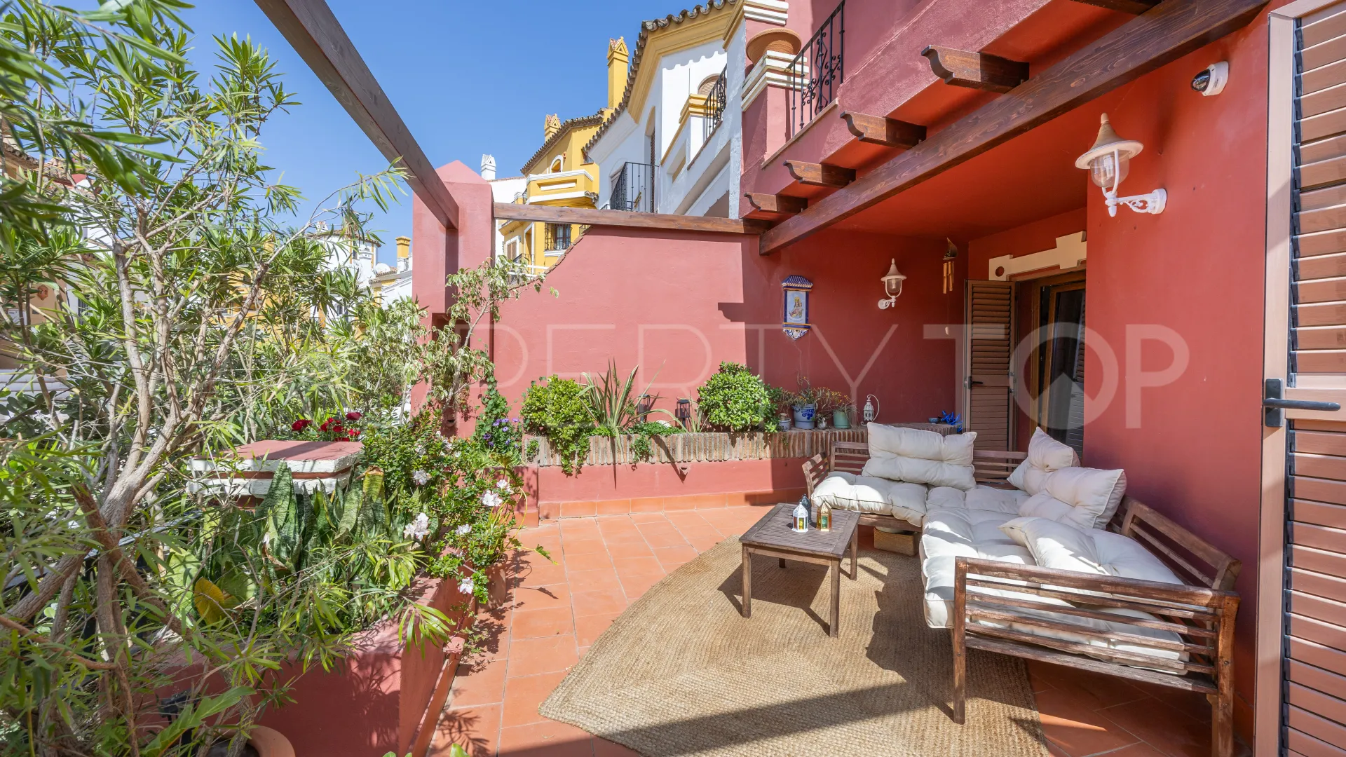 Semi detached house with 3 bedrooms for sale in Alcaidesa Costa