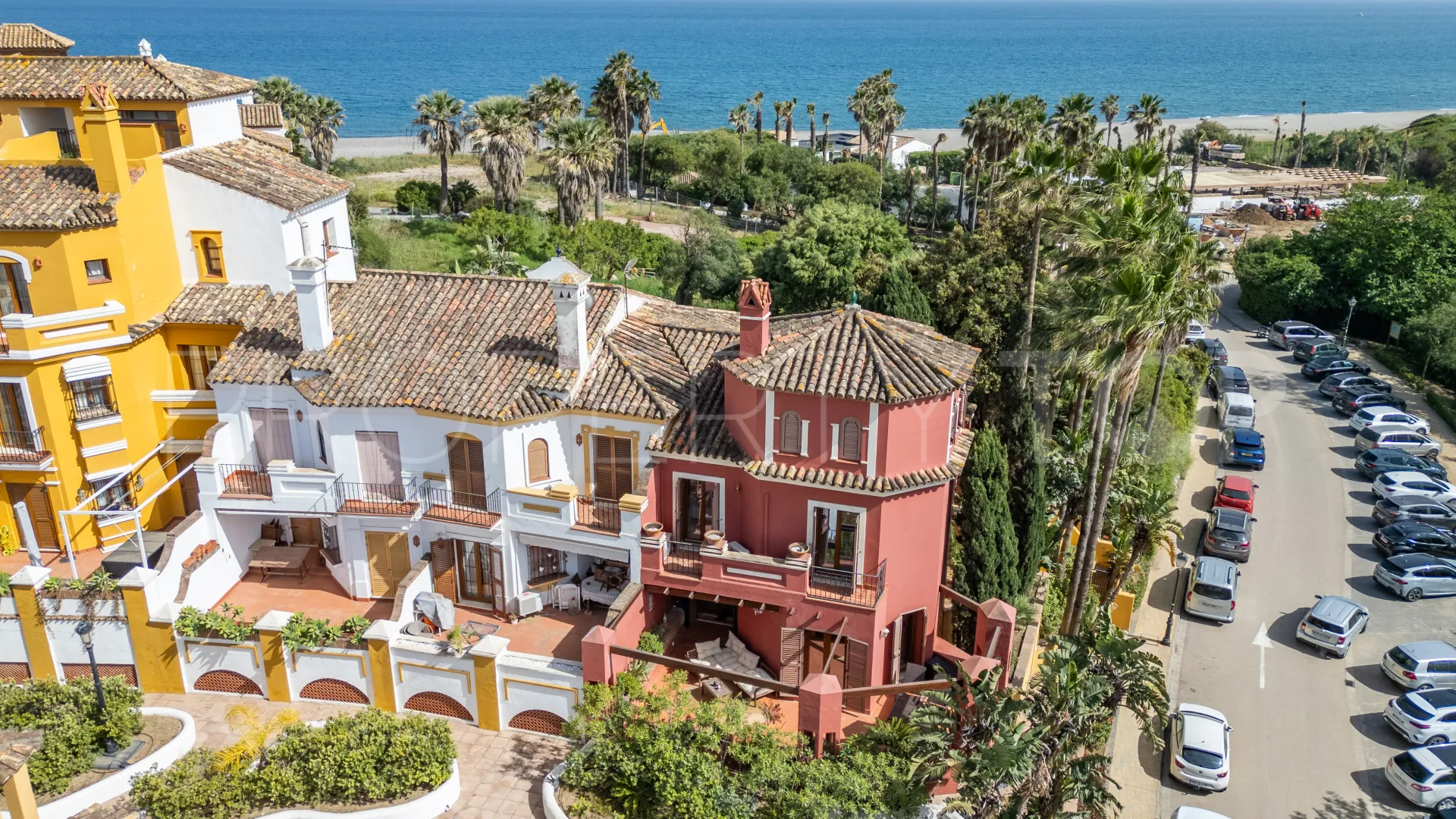 Semi detached house with 3 bedrooms for sale in Alcaidesa Costa