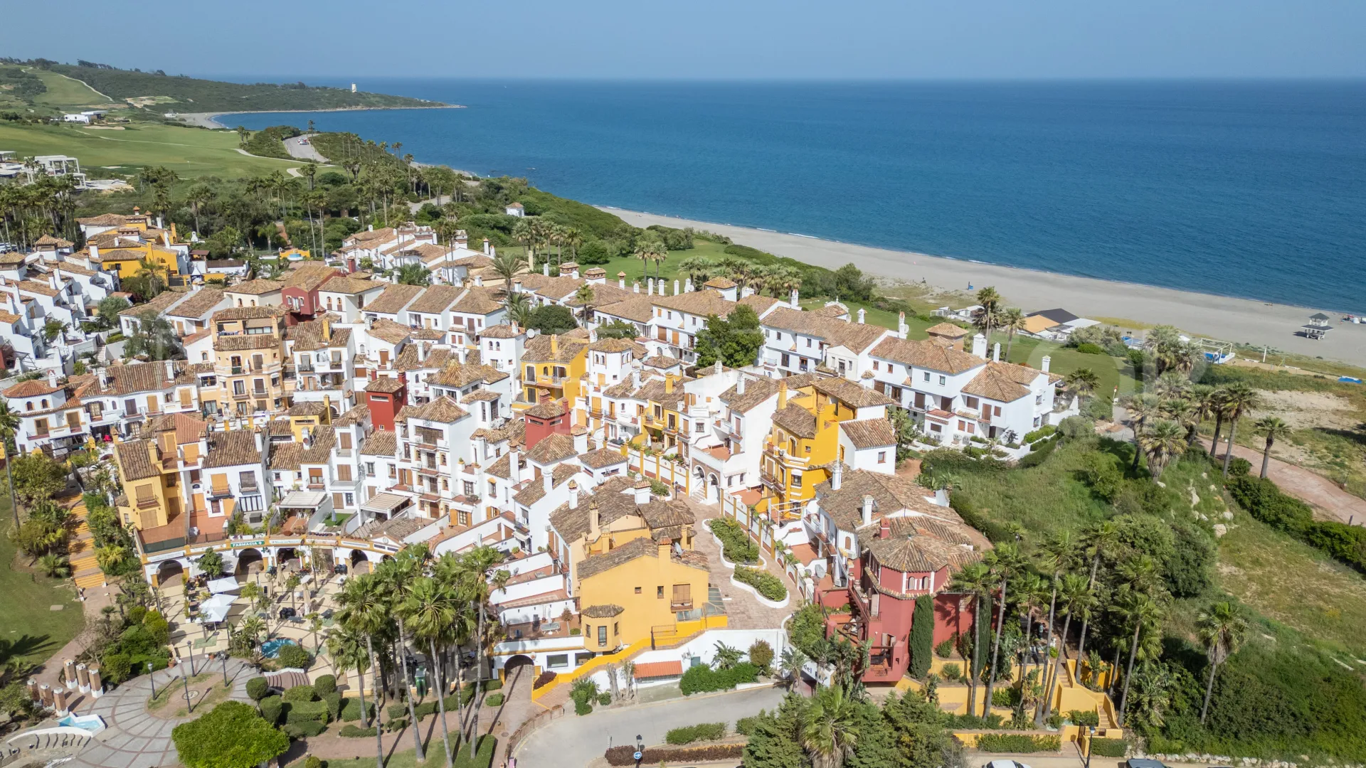 Semi detached house with 3 bedrooms for sale in Alcaidesa Costa
