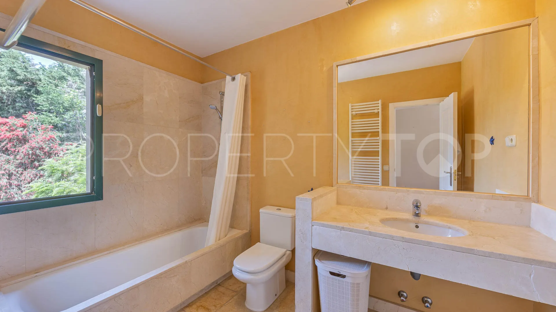 El Casar Fronda 4 bedrooms semi detached house for sale