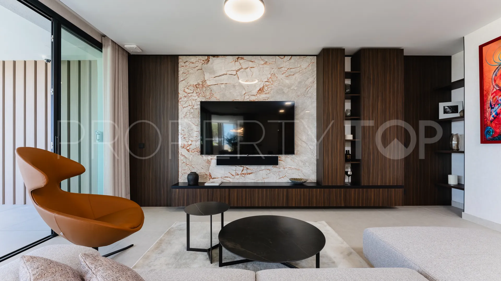 For sale Cabopino ground floor apartment with 3 bedrooms