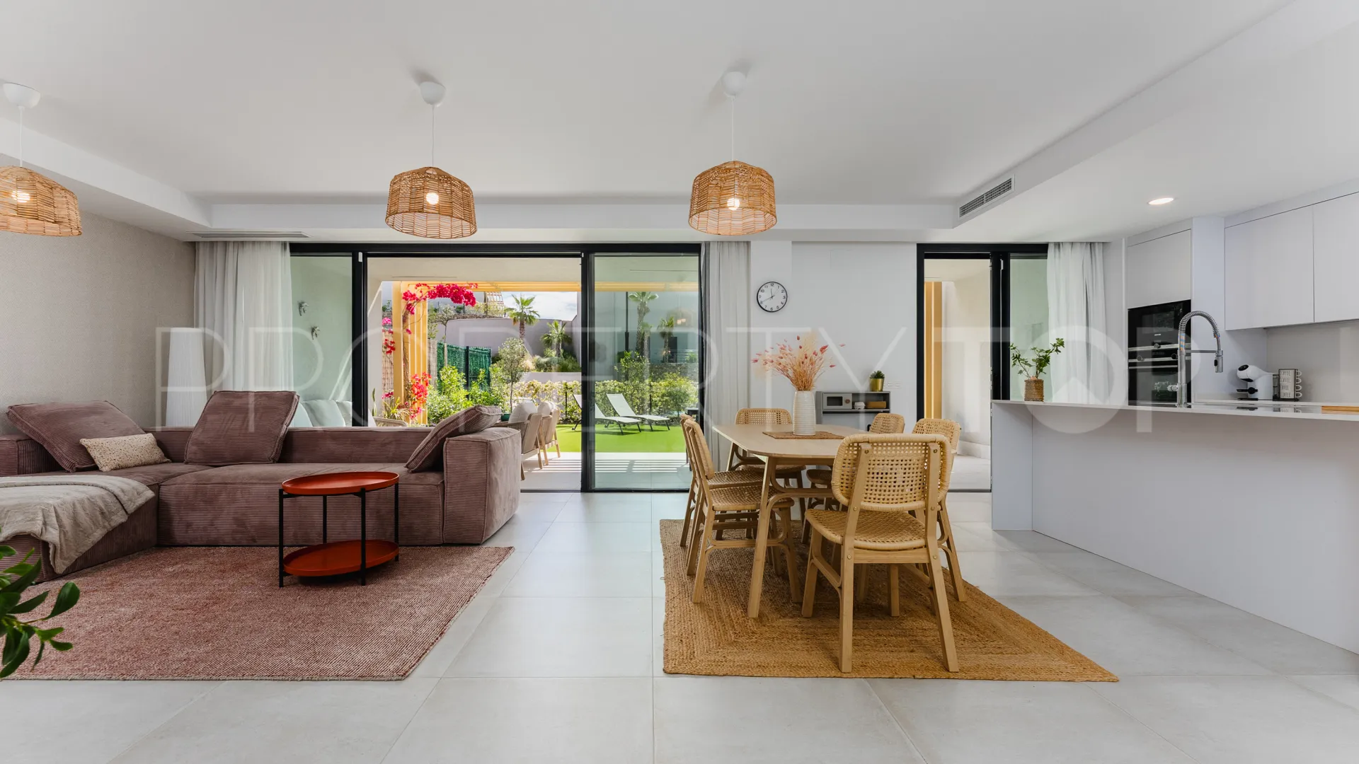 3 bedrooms town house for sale in El Chaparral
