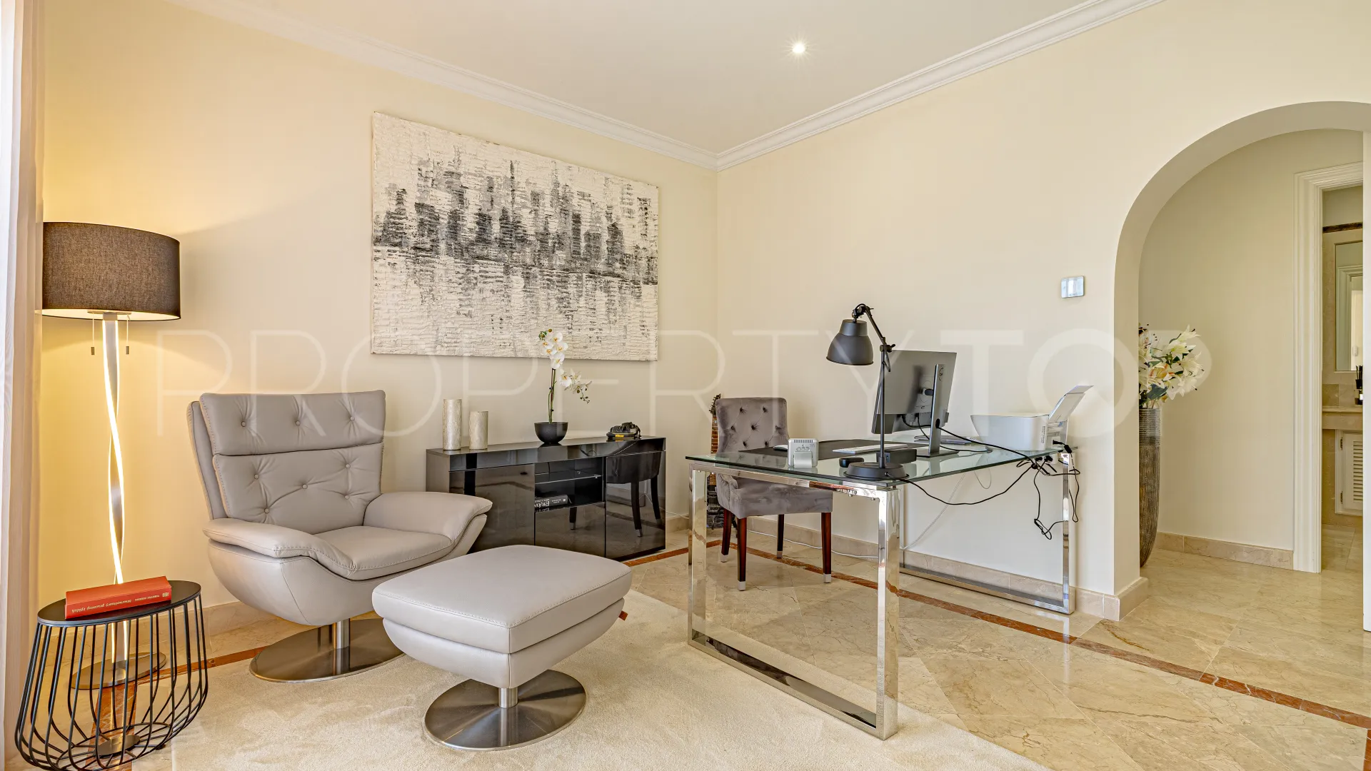 Buy villa in Los Flamingos with 6 bedrooms