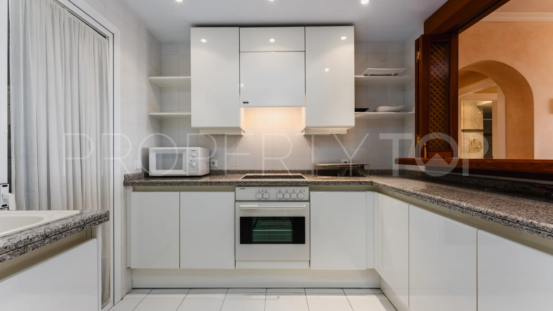 For sale 4 bedrooms duplex penthouse in Marina Puente Romano