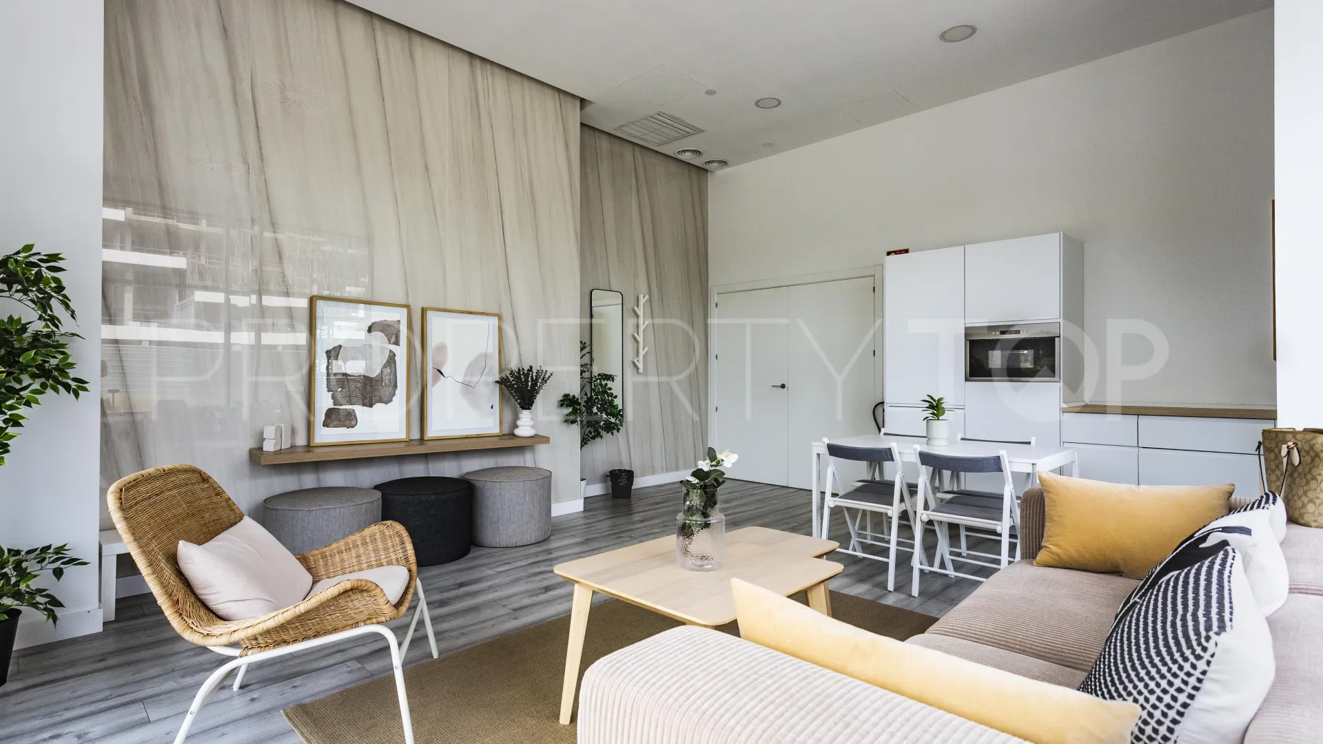 Flat for sale in Malaga