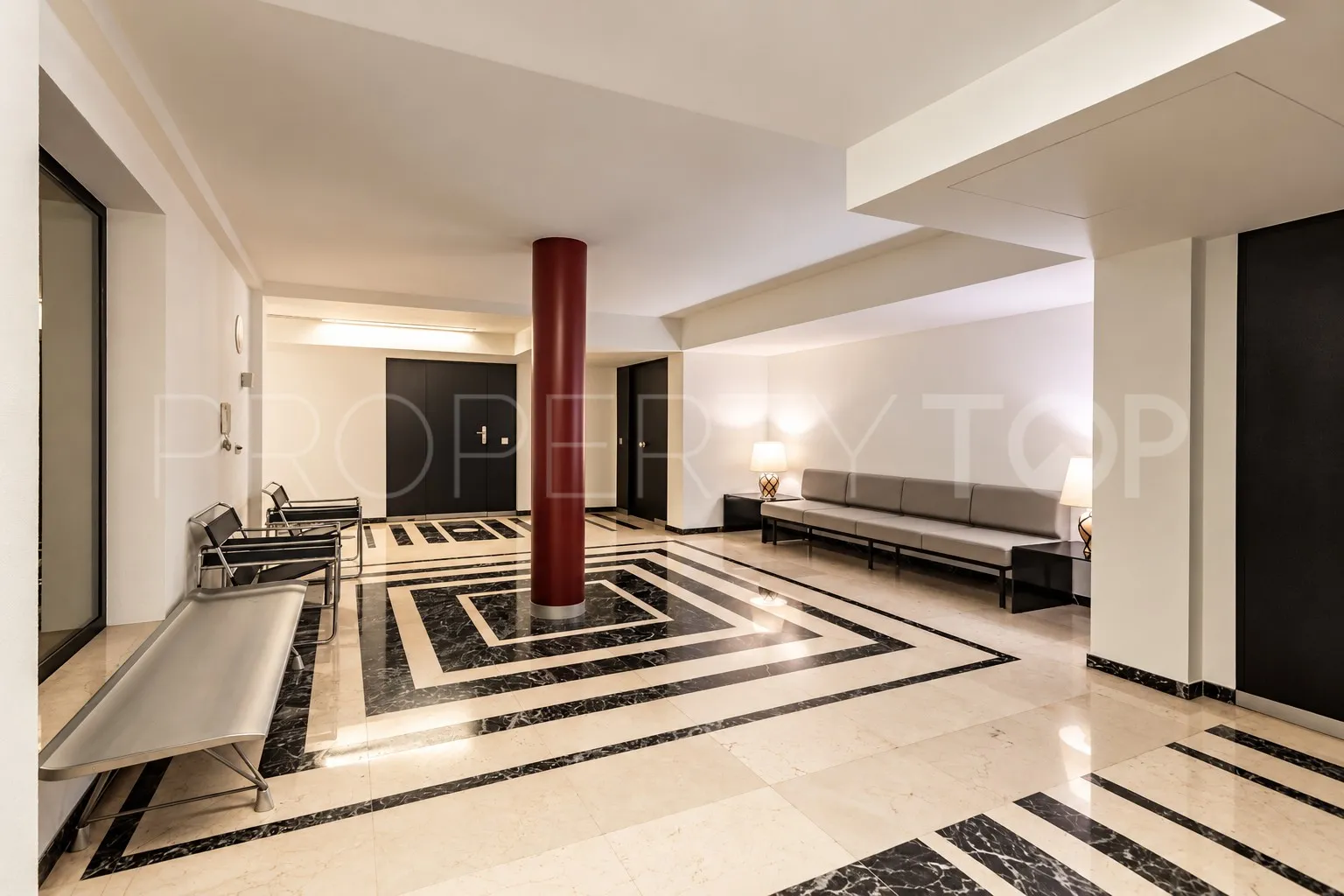 Oficina a la venta en Marbella Centro
