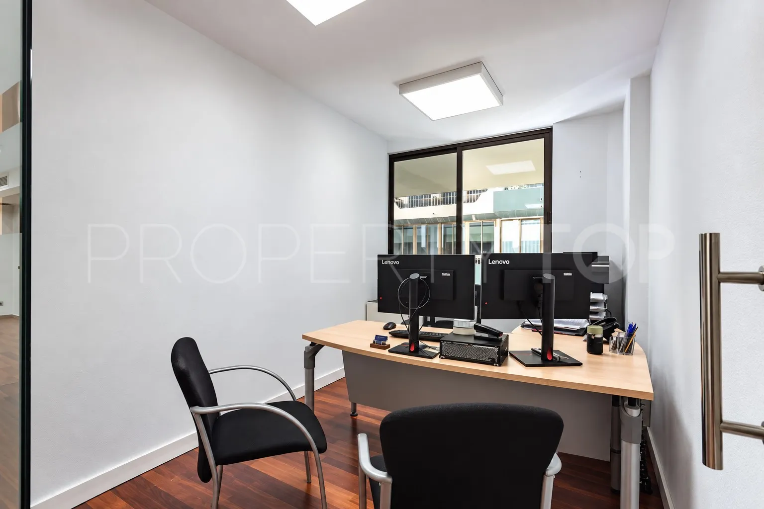 Oficina a la venta en Marbella Centro